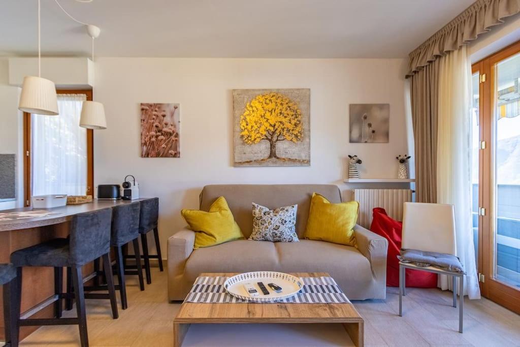 Wraparound Lake Views Bellavista Residence Καμπιόνε ντ' Ιτάλια Εξωτερικό φωτογραφία